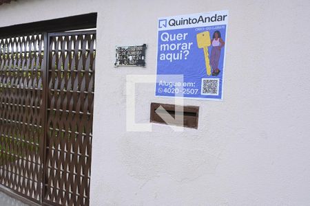 Plaquinha instalada de casa para alugar com 3 quartos, 300m² em Cidade Vera Cruz, Aparecida de Goiânia