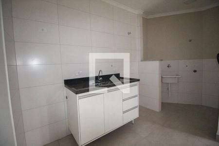 sala / cozinha de apartamento para alugar com 1 quarto, 27m² em Vila Nivi, São Paulo