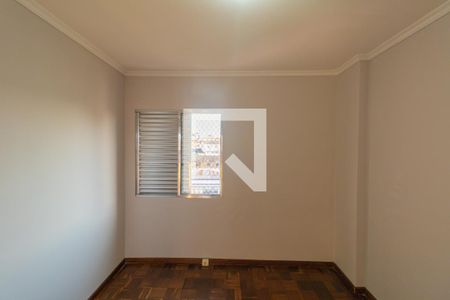 Quarto 2 de apartamento para alugar com 2 quartos, 50m² em Vila Marieta, São Paulo