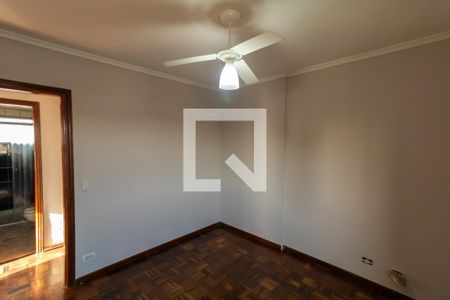 Quarto 2 de apartamento para alugar com 2 quartos, 50m² em Vila Marieta, São Paulo