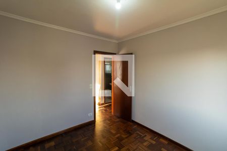 Quarto 1 de apartamento para alugar com 2 quartos, 50m² em Vila Marieta, São Paulo