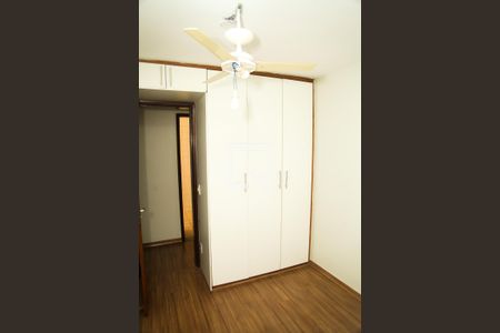 Quarto 1 de apartamento para alugar com 2 quartos, 60m² em Núcleo Bandeirante, Brasília