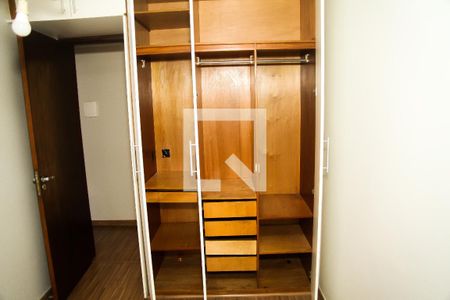 Quarto 1 de apartamento para alugar com 2 quartos, 60m² em Núcleo Bandeirante, Brasília