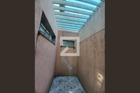 Casa à venda com 320m², 3 quartos e 10 vagas Casa à venda com 320m², 3 quartos e 10 vagasJardim de inverno