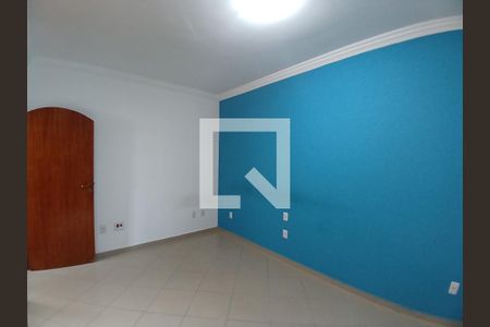 Casa à venda com 320m², 3 quartos e 10 vagas Casa à venda com 320m², 3 quartos e 10 vagasQuarto 3