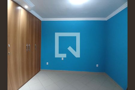 Casa à venda com 320m², 3 quartos e 10 vagas Casa à venda com 320m², 3 quartos e 10 vagasQuarto 2