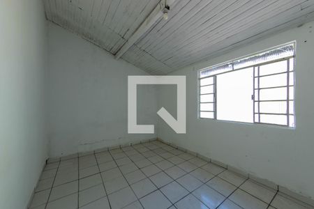 Quarto de casa para alugar com 1 quarto, 38m² em Vila California, São Paulo