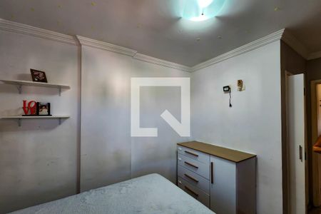 Suíte de apartamento à venda com 3 quartos, 74m² em Jardim Ester, São Paulo