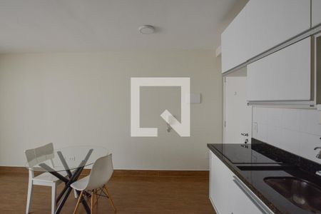 Cozinha de kitnet/studio para alugar com 1 quarto, 35m² em Cambuci, São Paulo