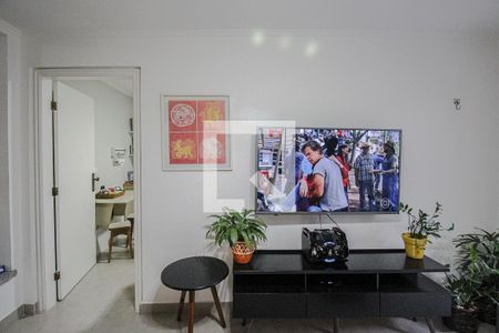 Sala de casa à venda com 4 quartos, 200m² em Cambuci, São Paulo