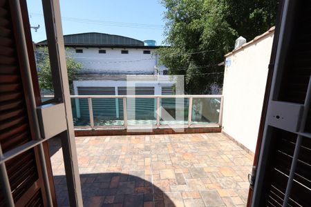 Casa à venda com 266m², 4 quartos e 2 vagas Casa à venda com 266m², 4 quartos e 2 vagasVaranda da Suíte 3