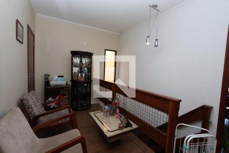 Casa à venda com 266m², 4 quartos e 2 vagas Casa à venda com 266m², 4 quartos e 2 vagasSala íntima