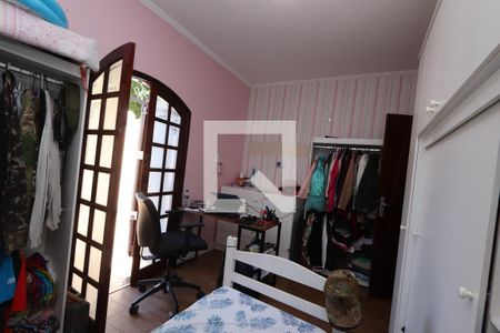 Casa à venda com 266m², 4 quartos e 2 vagas Casa à venda com 266m², 4 quartos e 2 vagasSuíte 3