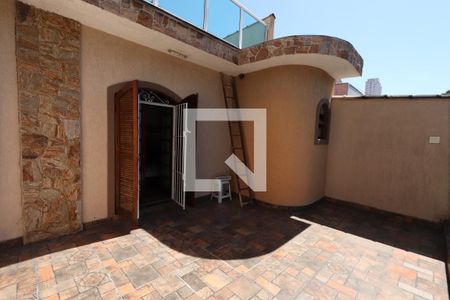 Casa à venda com 266m², 4 quartos e 2 vagas Casa à venda com 266m², 4 quartos e 2 vagasVaranda da Suíte 3