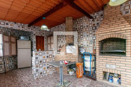 Casa à venda com 280m², 5 quartos e 3 vagas Casa à venda com 280m², 5 quartos e 3 vagasChurrasqueira