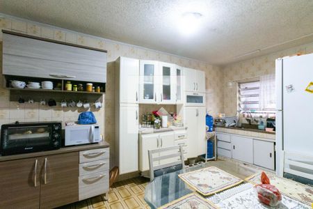 Casa à venda com 280m², 5 quartos e 3 vagas Casa à venda com 280m², 5 quartos e 3 vagasCozinha