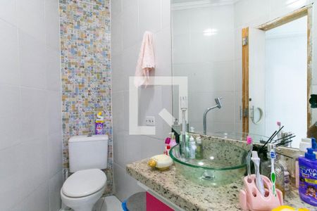 Casa à venda com 280m², 5 quartos e 3 vagas Casa à venda com 280m², 5 quartos e 3 vagasBanheiro Corredor