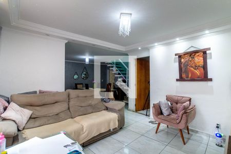 Sala de casa à venda com 5 quartos, 280m² em Vila Galvão, Guarulhos