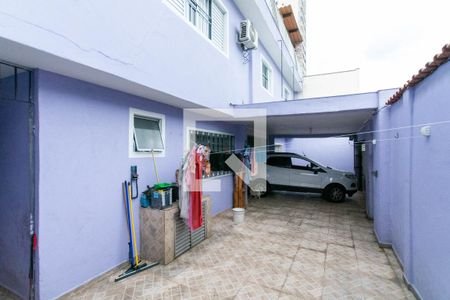 Casa à venda com 280m², 5 quartos e 3 vagas Casa à venda com 280m², 5 quartos e 3 vagasÁrea externa