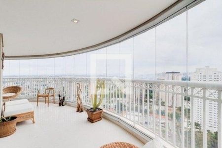 Apartamento à venda com 4 quartos, 246m² em Vila Sofia, São Paulo