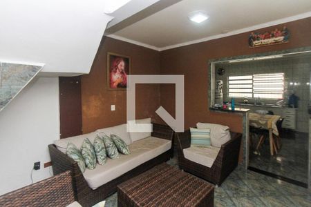 Sala 02 de casa à venda com 5 quartos, 200m² em Vila Nova Utinga, São Paulo
