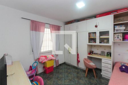 Quarto 01 de casa à venda com 5 quartos, 200m² em Vila Nova Utinga, São Paulo