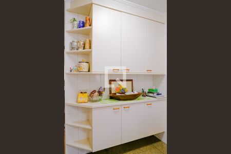 Apartamento à venda com 160m², 5 quartos e 3 vagas Apartamento à venda com 160m², 5 quartos e 3 vagasCozinha