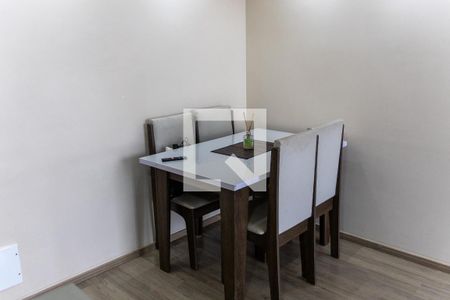 Sala de apartamento para alugar com 2 quartos, 50m² em Padroeira, Osasco