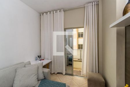 Sala de apartamento para alugar com 2 quartos, 69m² em Olaria, Rio de Janeiro