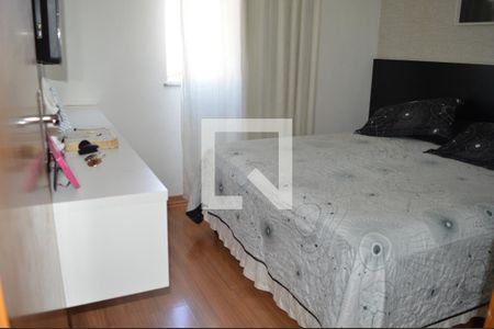 Quarto 2 de apartamento à venda com 2 quartos, 90m² em Cabral, Contagem