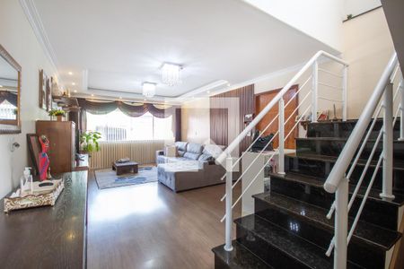 Sala de casa para alugar com 3 quartos, 180m² em Cipava, Osasco