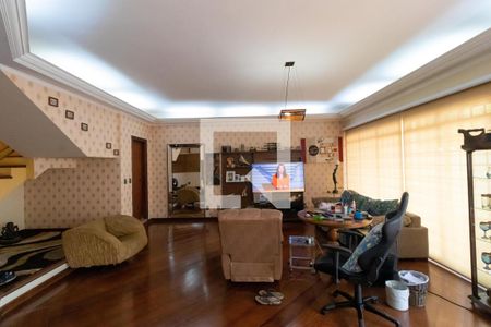 Casa de condomínio à venda com 310m², 4 quartos e 4 vagasSala