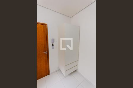 Armário de apartamento para alugar com 1 quarto, 15m² em Vila São Pedro, Santo André