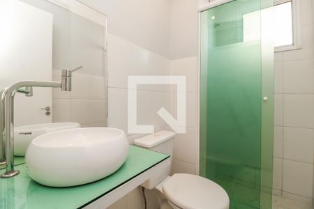 Banheiro de apartamento à venda com 2 quartos, 42m² em Vila Talarico, São Paulo