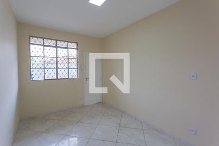 Sala de apartamento para alugar com 2 quartos, 60m² em Floresta, Belo Horizonte