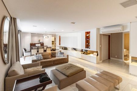 Sala de apartamento à venda com 5 quartos, 246m² em Vila Mariana, São Paulo
