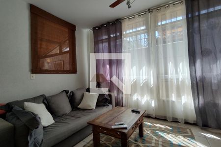 Sala de TV de casa de condomínio à venda com 3 quartos, 180m² em Anil, Rio de Janeiro