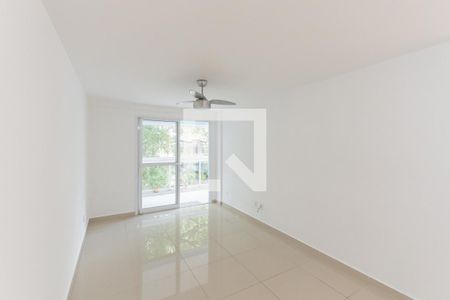 Apartamento à venda com 90m², 2 quartos e 1 vagaSala