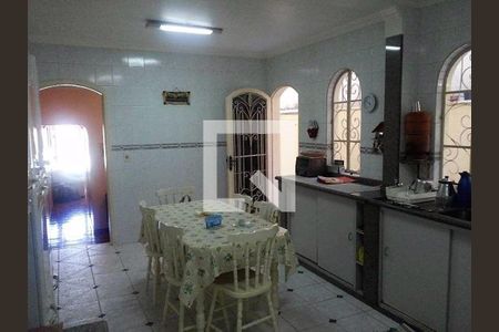 Casa à venda com 3 quartos, 207m² em Nova Petrópolis, São Bernardo do Campo