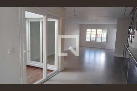 Casa à venda com 3 quartos, 250m² em Nova Petrópolis, São Bernardo do Campo