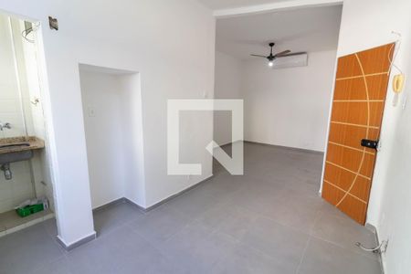 Sala de kitnet/studio para alugar com 1 quarto, 26m² em Glória, Rio de Janeiro