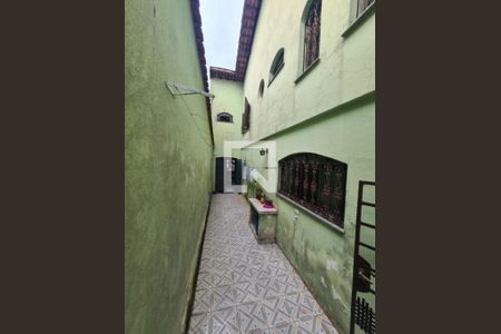 Casa à venda com 3 quartos, 187m² em Jardim Lavinia, São Bernardo do Campo