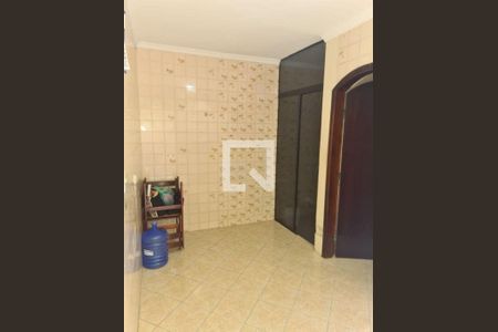 Casa à venda com 3 quartos, 187m² em Jardim Lavinia, São Bernardo do Campo