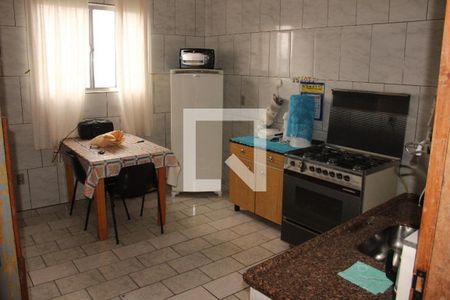 Casa à venda com 5 quartos, 300m² em Vila Guarará, Santo André