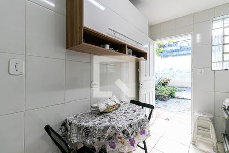 Cozinha de casa à venda com 2 quartos, 90m² em Parque São Jorge, São Paulo