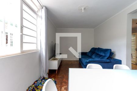 Sala de casa para alugar com 3 quartos, 137m² em Guapira, São Paulo