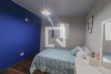 Casa à venda com 199m², 4 quartos e 4 vagas Casa à venda com 199m², 4 quartos e 4 vagasQuarto 4