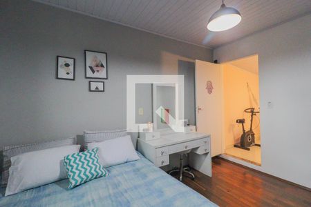 Casa à venda com 199m², 4 quartos e 4 vagas Casa à venda com 199m², 4 quartos e 4 vagasSuíte