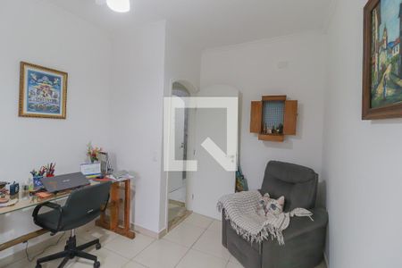 Casa à venda com 199m², 4 quartos e 4 vagas Casa à venda com 199m², 4 quartos e 4 vagasQuarto 2