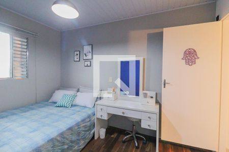 Casa à venda com 199m², 4 quartos e 4 vagas Casa à venda com 199m², 4 quartos e 4 vagasSuíte